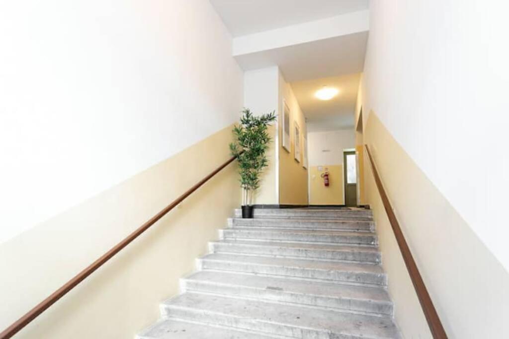 Ferienwohnung Penthouse With Amazing Terrace L Lf42 Wien Exterior foto