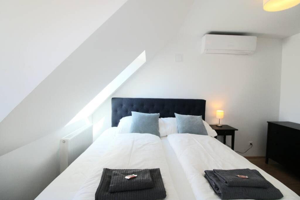 Ferienwohnung Penthouse With Amazing Terrace L Lf42 Wien Exterior foto